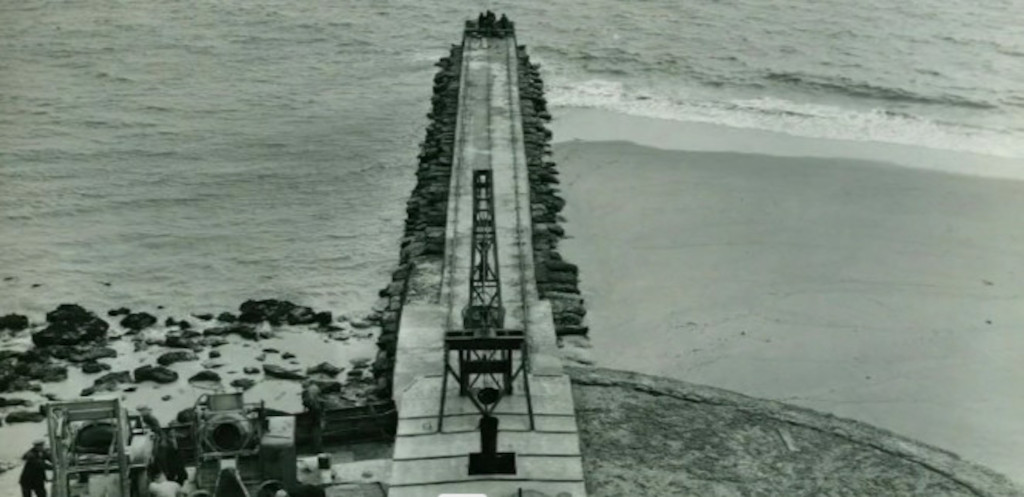 Hengistbury Head The Old Long Groyne in 1939